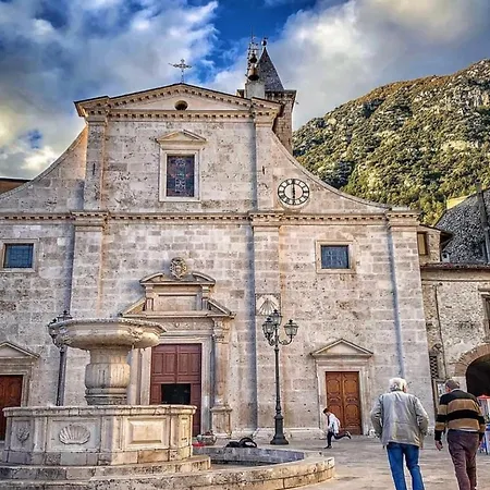 Casa Vacanza Da Anna 2 Pratola Peligna Exterior foto
